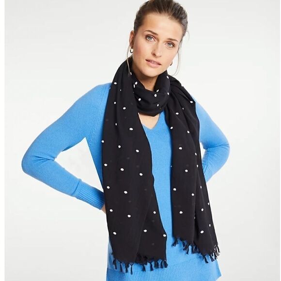 Euc Ann Taylor embroidered dot tassel scarf - Picture 1 of 2